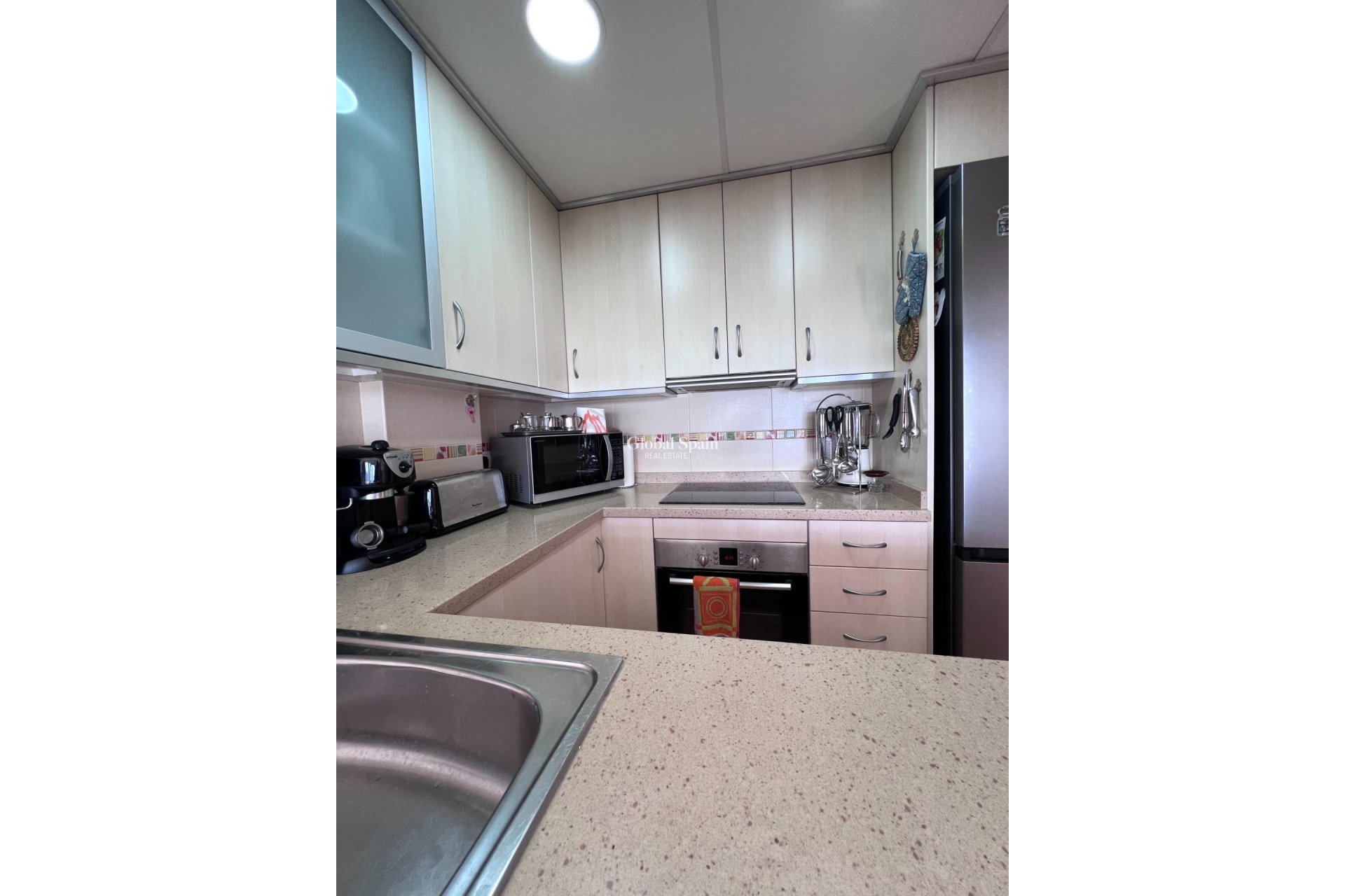 Resale - APARTMENT -
TORREVIEJA - Playa de los Locos