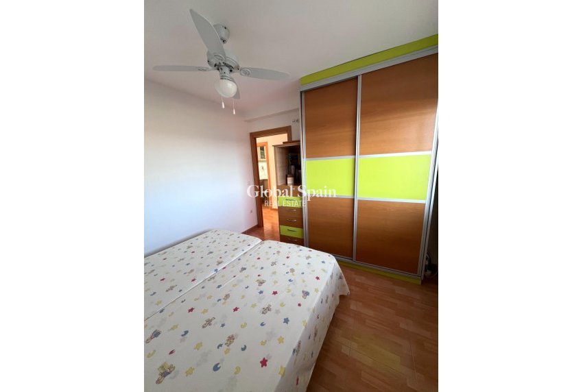 Resale - APARTMENT -
TORREVIEJA - Playa de los Locos