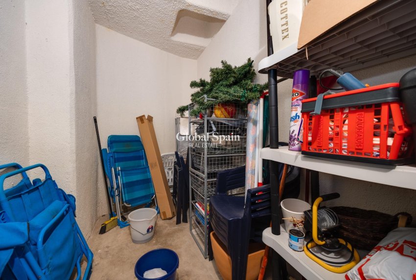 Resale - APARTMENT -
TORREVIEJA - Playa de los Locos