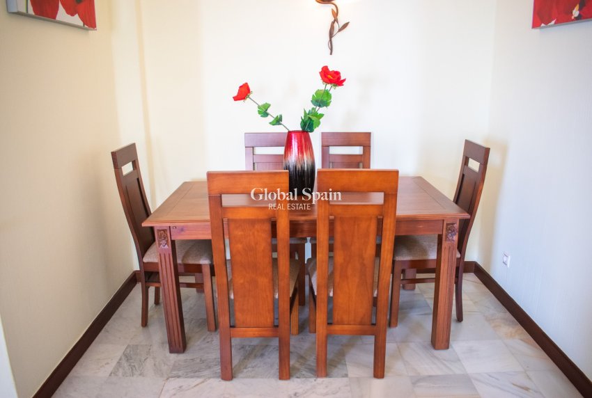 Resale - APARTMENT -
TORREVIEJA - Playa de los Locos