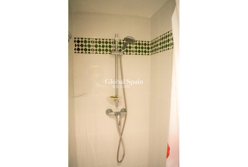 Resale - APARTMENT -
TORREVIEJA - Playa de los Locos