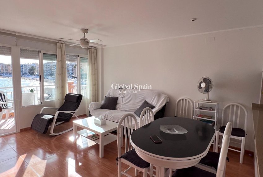 Resale - APARTMENT -
TORREVIEJA - Playa de los Locos