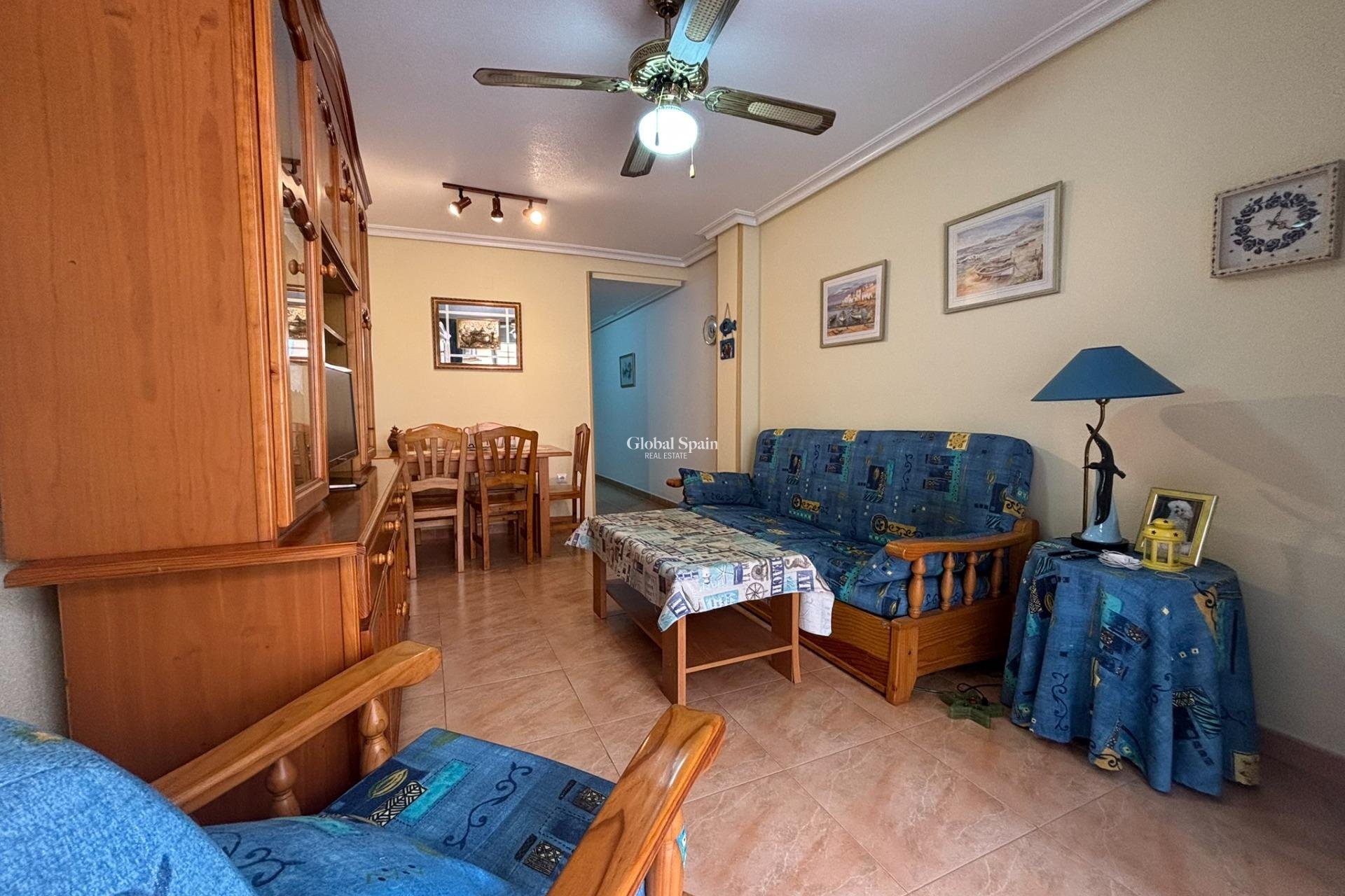 Resale - APARTMENT -
TORREVIEJA - Playa de los Locos