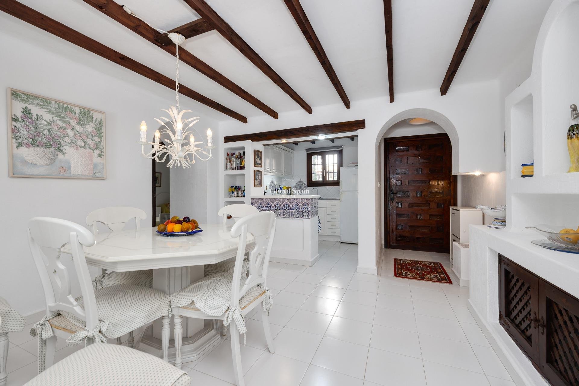 Resale - APARTMENT -
TORREVIEJA - Playa de los Locos