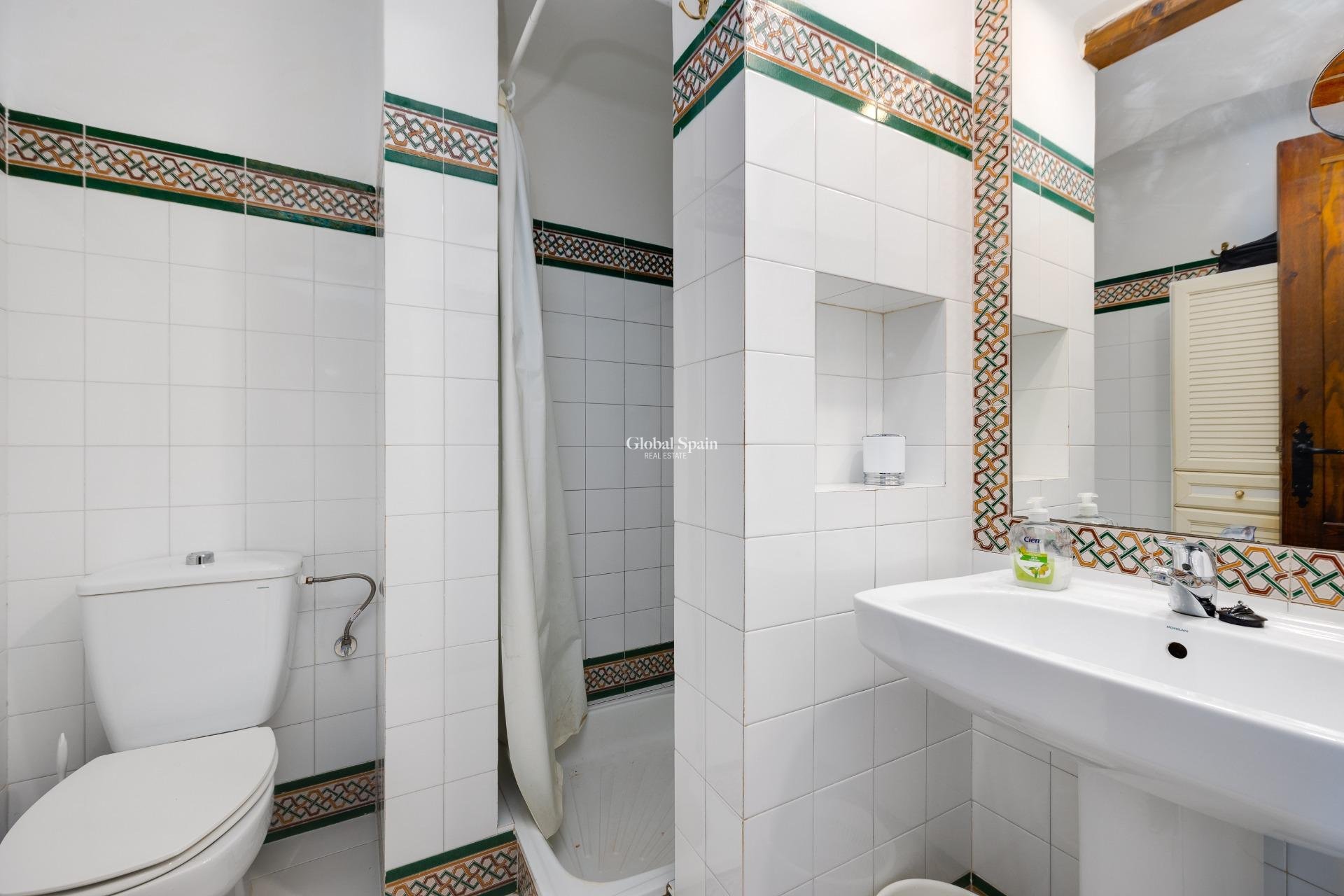 Resale - APARTMENT -
TORREVIEJA - Playa de los Locos