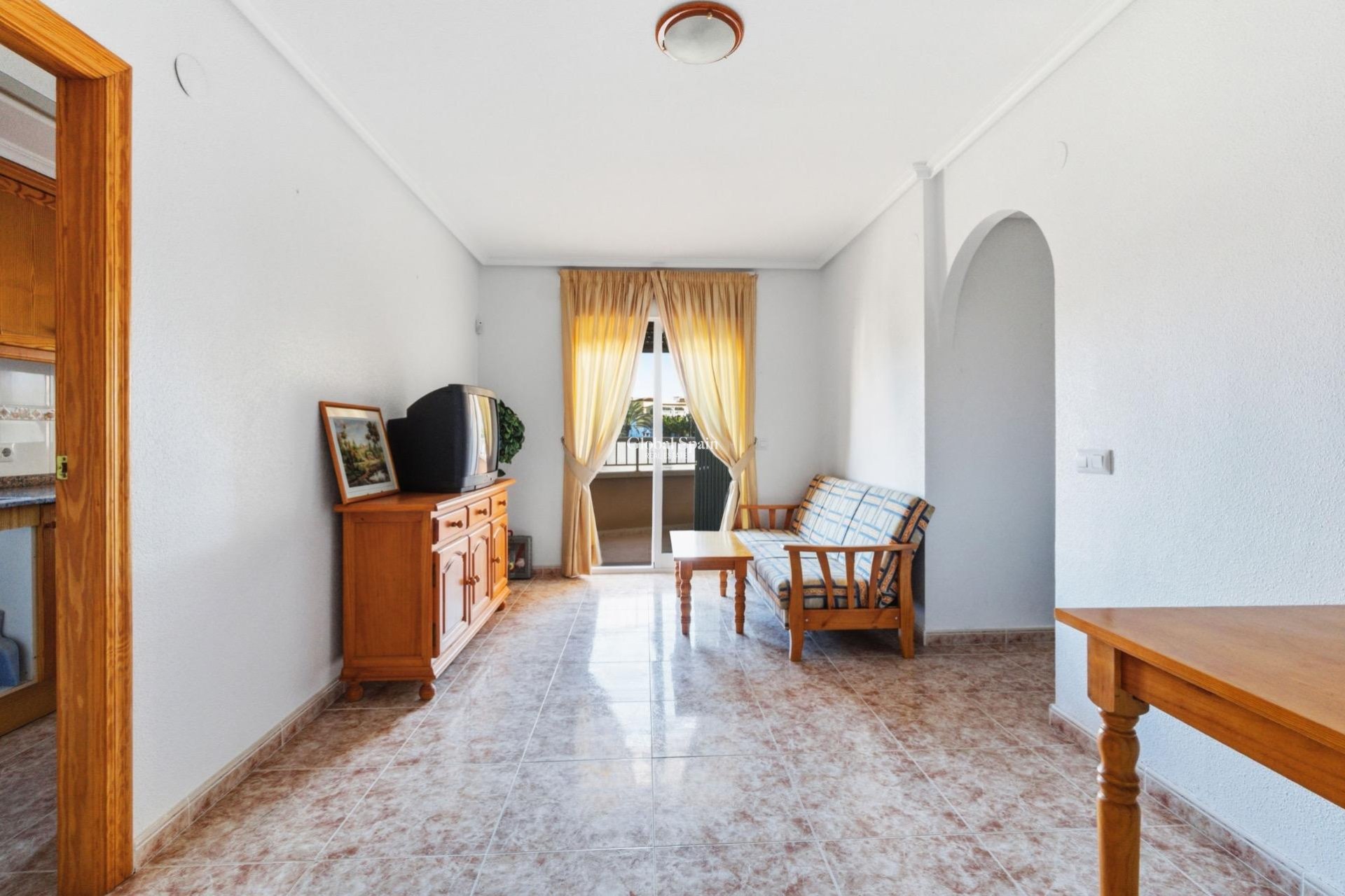 Resale - APARTMENT -
TORREVIEJA - Playa de los Locos