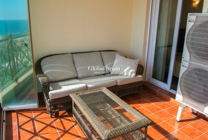 Resale - APARTMENT -
TORREVIEJA - Playa de los Locos