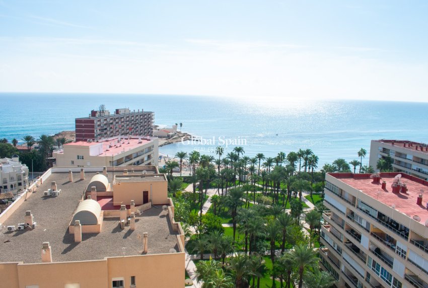 Resale - APARTMENT -
TORREVIEJA - Playa de los Locos