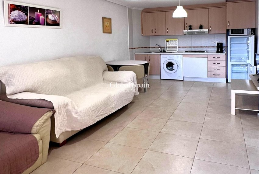 Resale - APARTMENT -
TORREVIEJA - Playa de los Locos