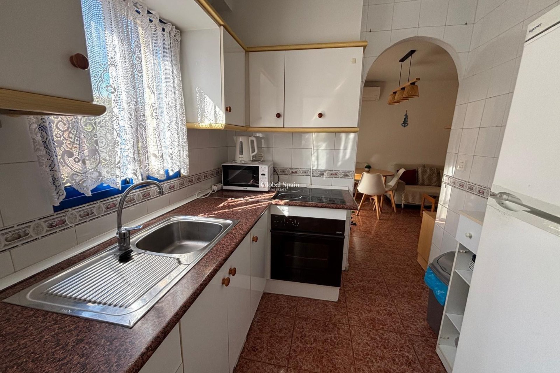 Resale - APARTMENT -
TORREVIEJA - Playa de los Locos