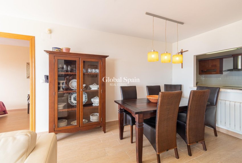 Resale - APARTMENT -
TORREVIEJA - Playa de los locos