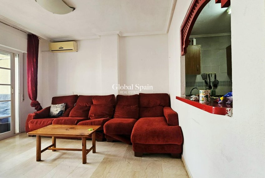 Resale - APARTMENT -
TORREVIEJA - Playa de los Locos