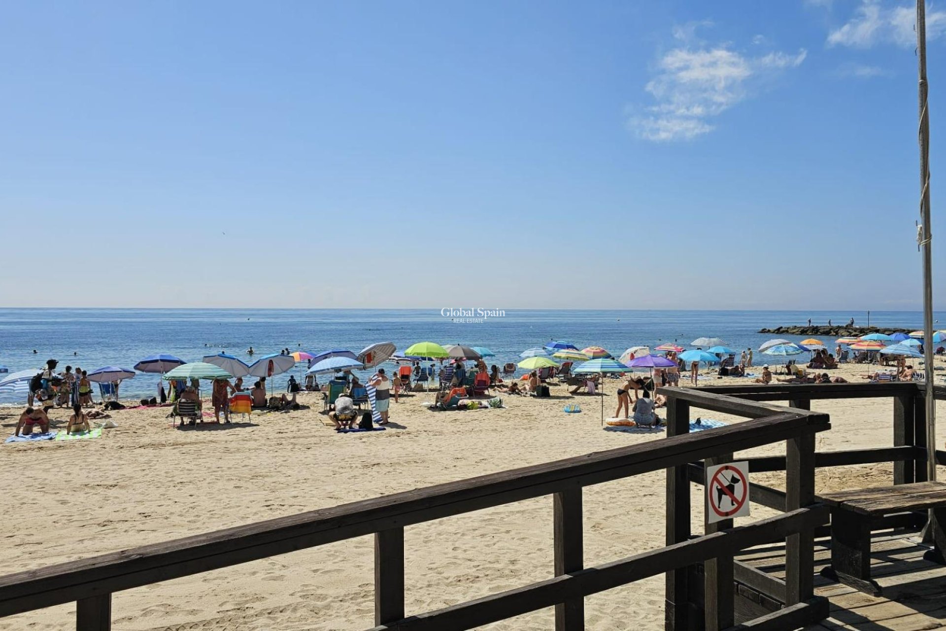 Resale - APARTMENT -
TORREVIEJA - Playa de los Locos