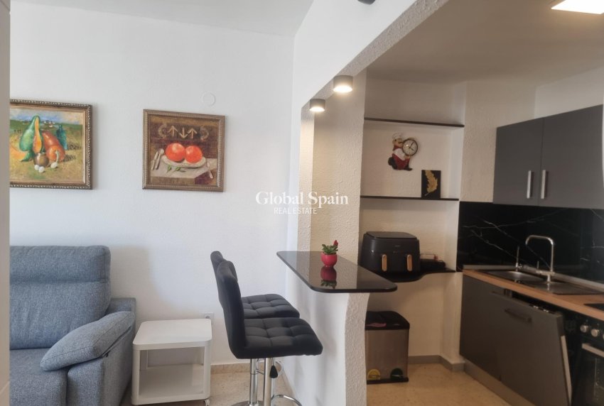 Resale - APARTMENT -
TORREVIEJA - Playa de los Locos