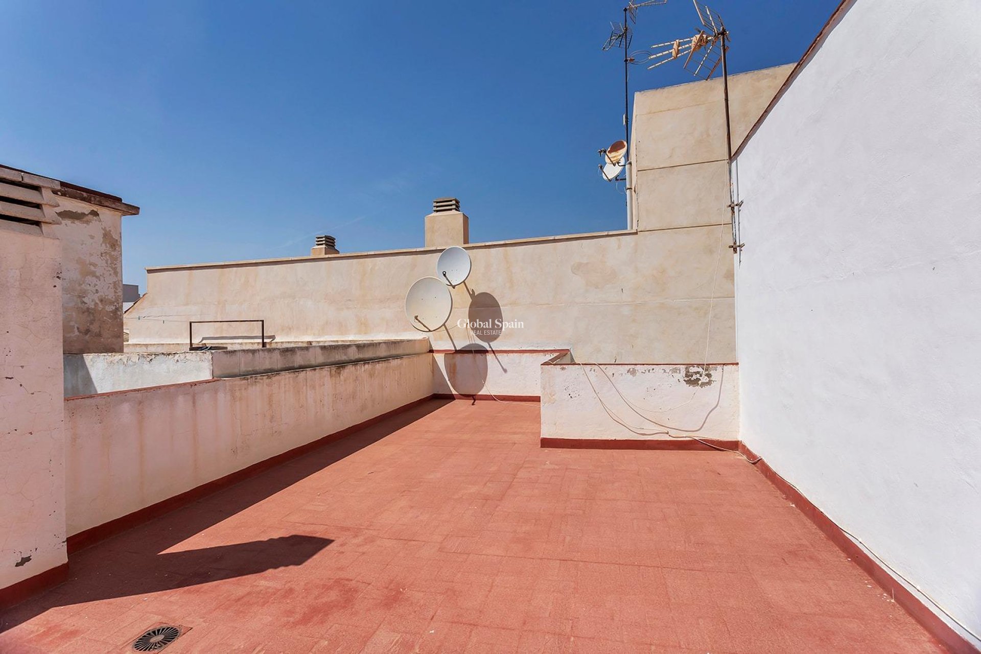 Resale - APARTMENT -
TORREVIEJA - Playa de los Locos