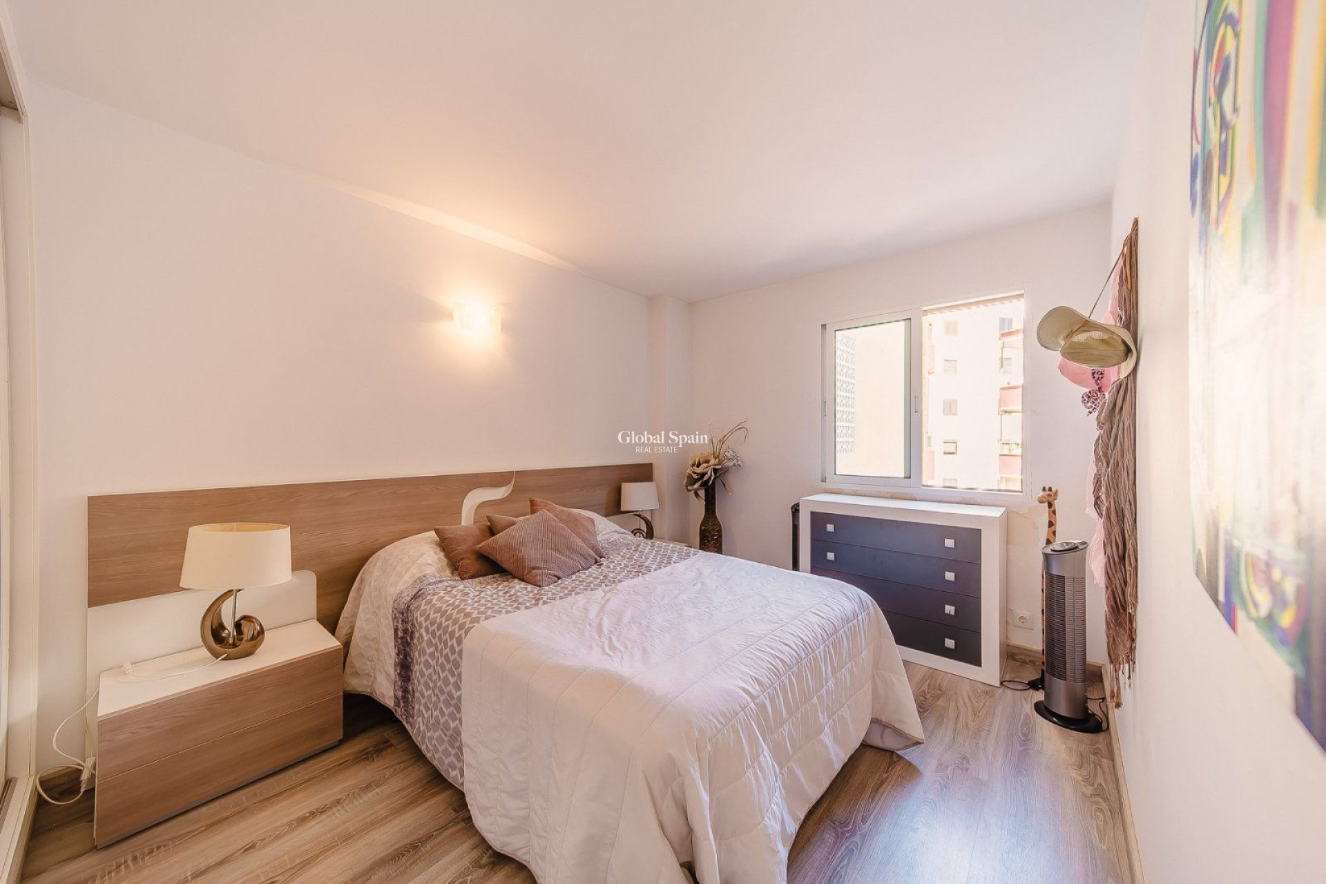 Resale - Apartment -
TORREVIEJA - Playa del cura