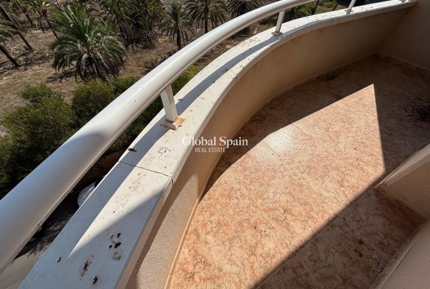 Resale - APARTMENT -
TORREVIEJA - Playa del Cura