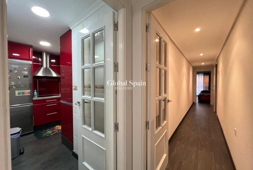 Resale - APARTMENT -
TORREVIEJA - Playa del Cura