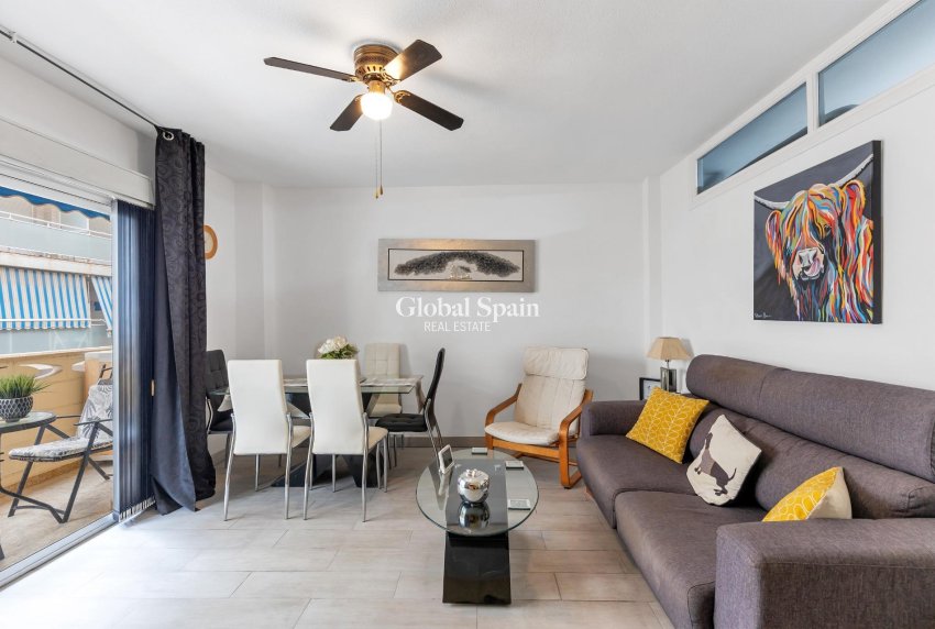 Resale - APARTMENT -
TORREVIEJA - Playa del Cura