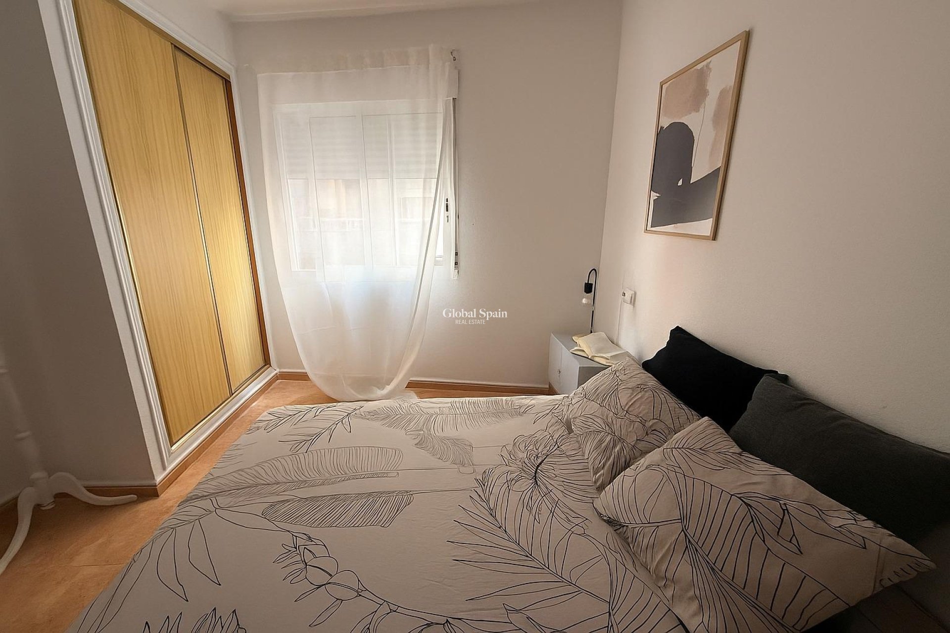 Resale - APARTMENT -
TORREVIEJA - Playa del Cura