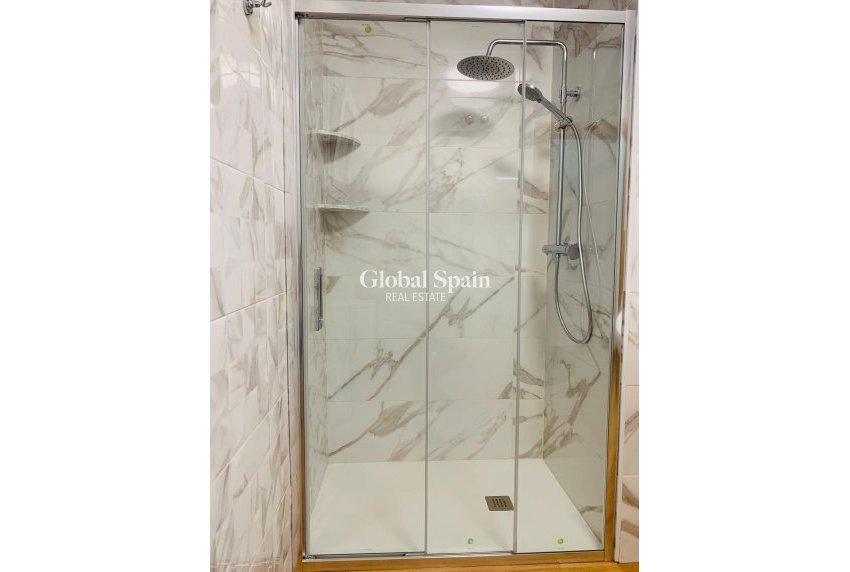 Resale - APARTMENT -
TORREVIEJA - Playa del Cura