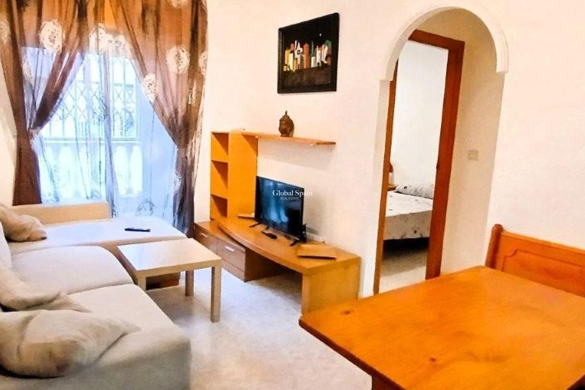 Resale - APARTMENT -
TORREVIEJA - Playa del Cura