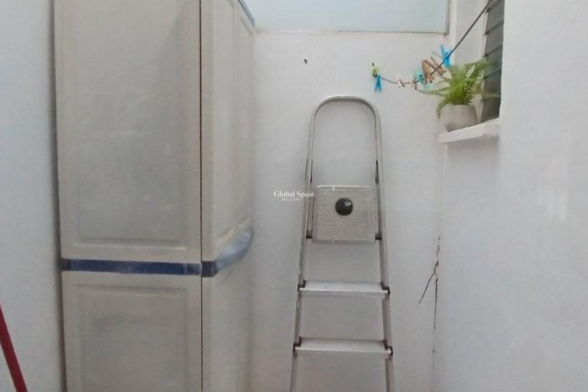 Resale - APARTMENT -
TORREVIEJA - Playa del Cura