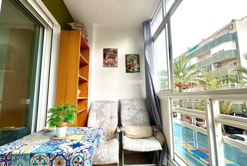 Resale - APARTMENT -
TORREVIEJA - Playa del Cura