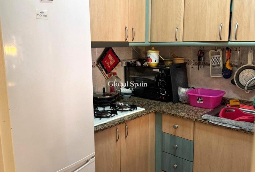 Resale - APARTMENT -
TORREVIEJA - Playa del Cura