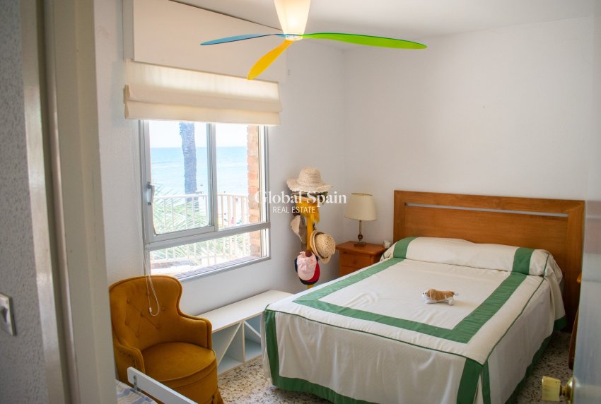 Resale - APARTMENT -
TORREVIEJA - Playa del Cura