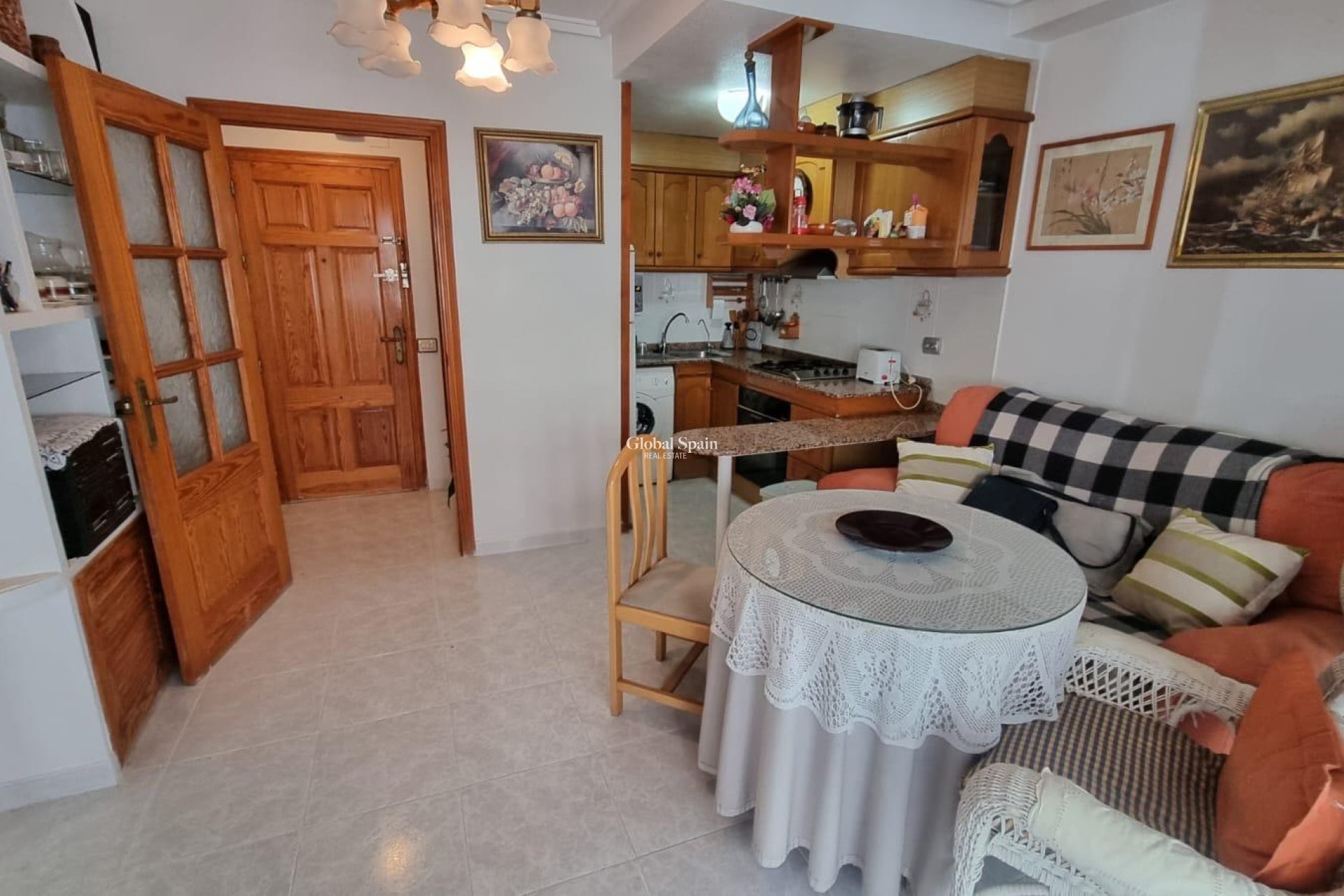 Resale - APARTMENT -
TORREVIEJA - Playa del Cura