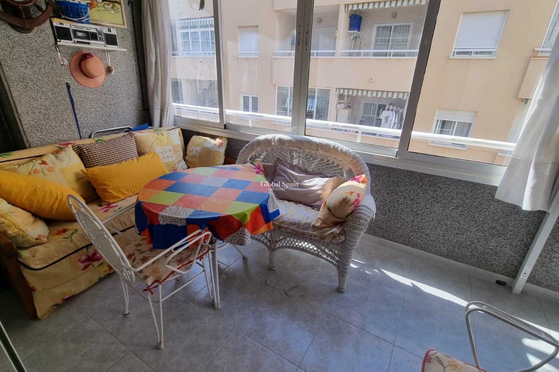 Resale - APARTMENT -
TORREVIEJA - Playa del Cura