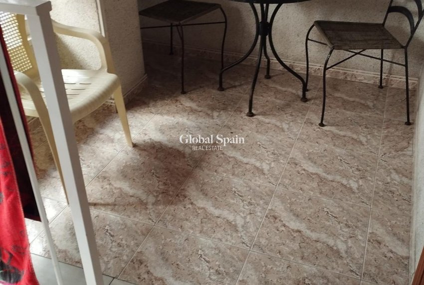 Resale - APARTMENT -
TORREVIEJA - Playa del Cura