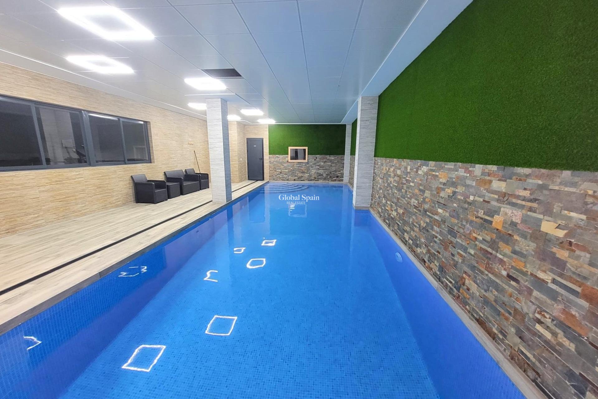 Resale - APARTMENT -
TORREVIEJA - Playa del Cura