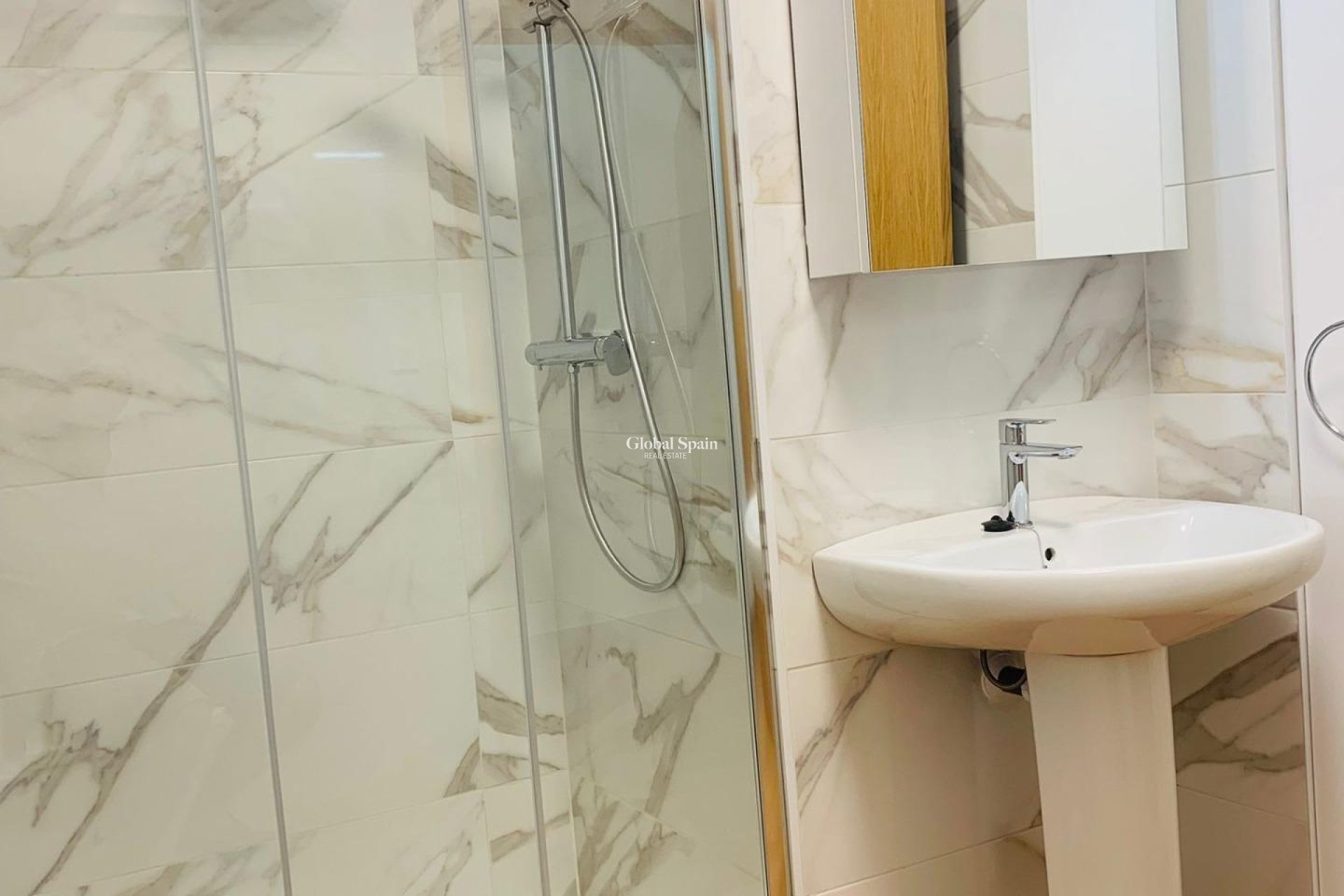 Resale - APARTMENT -
TORREVIEJA - Playa del Cura