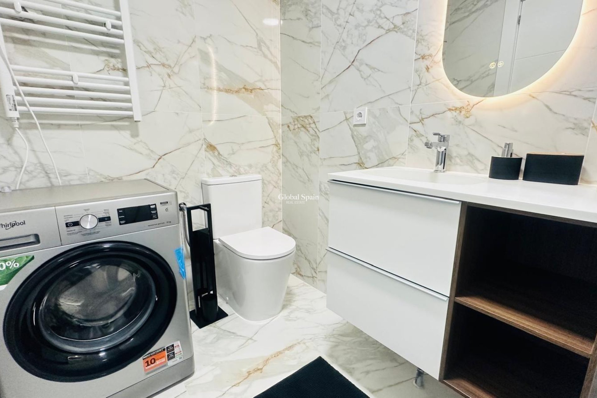 Resale - APARTMENT -
TORREVIEJA - Playa del Cura