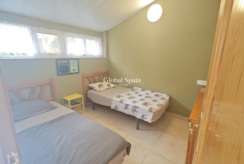 Resale - APARTMENT -
TORREVIEJA - Playa del Cura