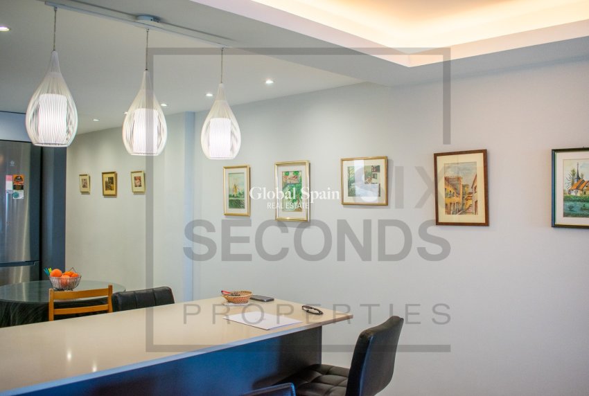 Resale - APARTMENT -
TORREVIEJA - Playa del Cura