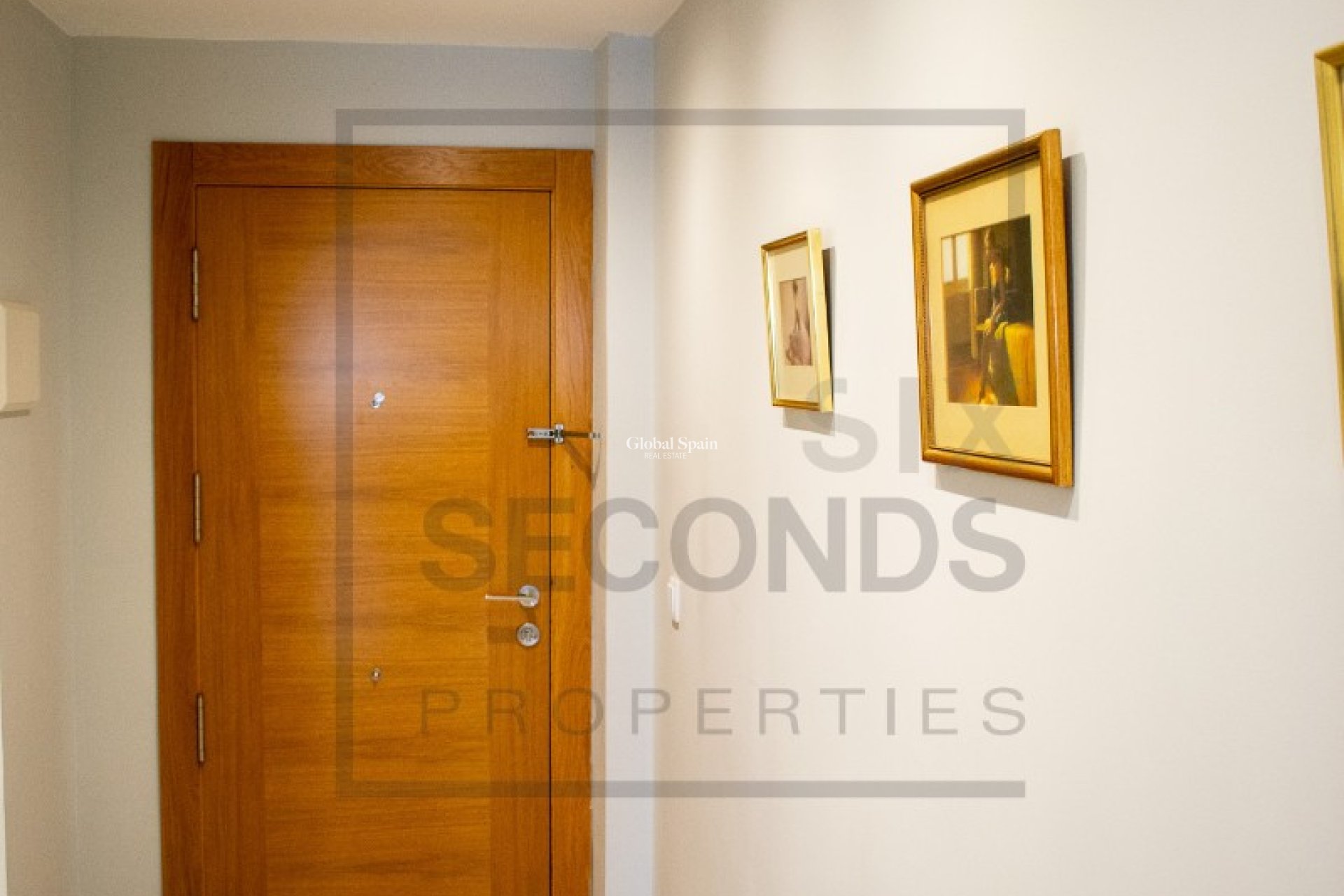 Resale - APARTMENT -
TORREVIEJA - Playa del Cura