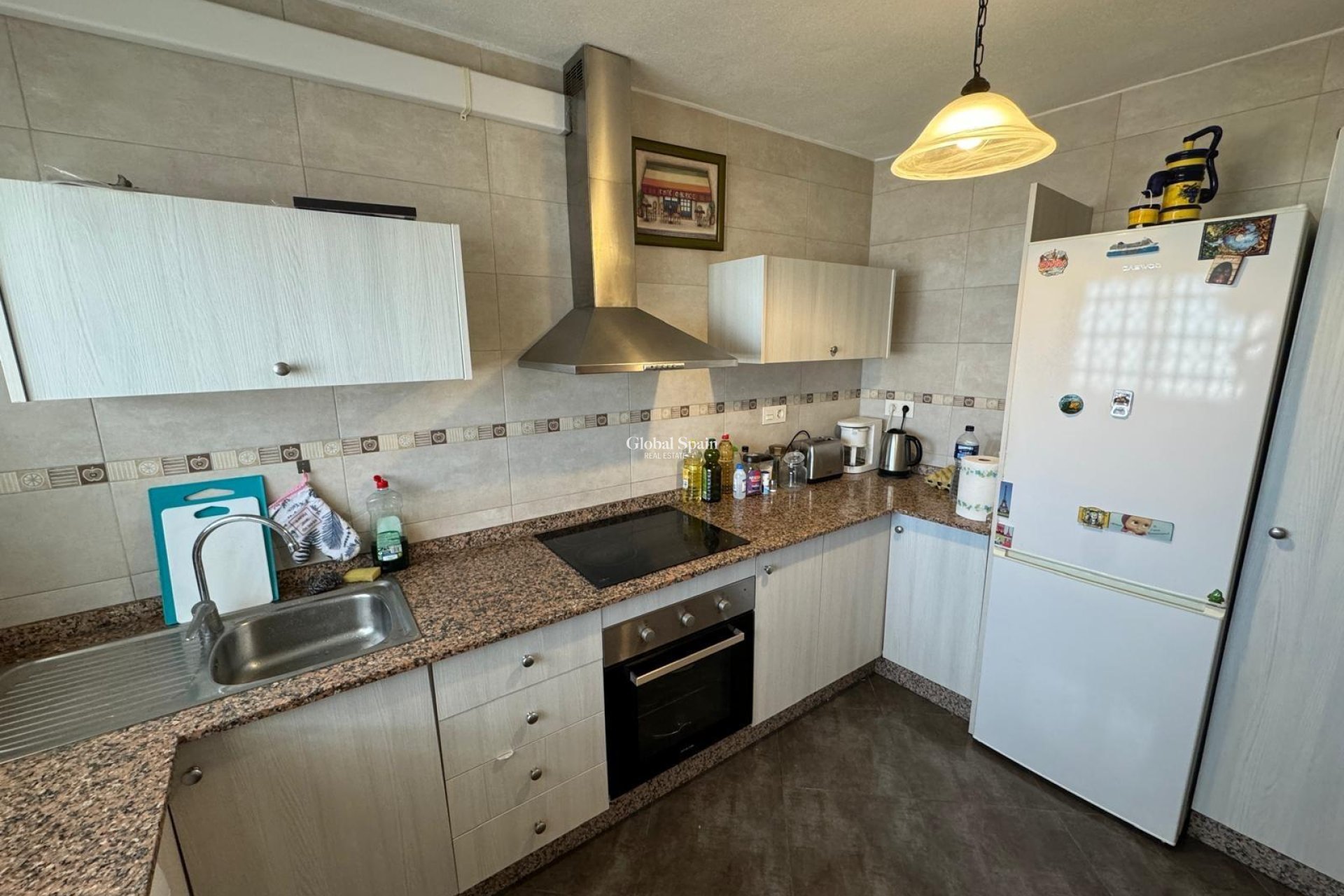 Resale - APARTMENT -
TORREVIEJA - Playa del Cura