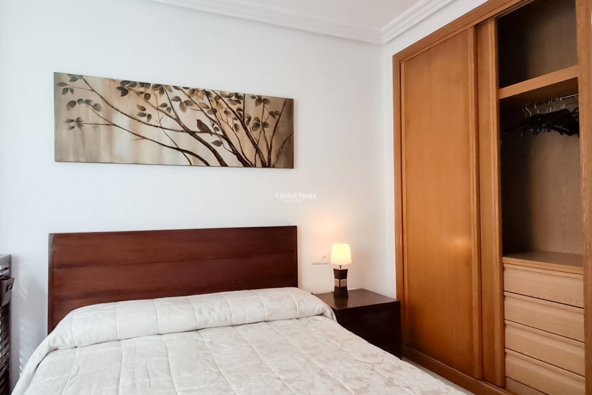 Resale - APARTMENT -
TORREVIEJA - Playa del Cura