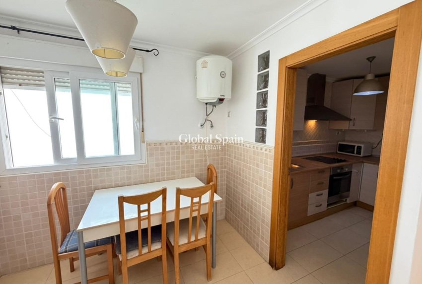 Resale - APARTMENT -
TORREVIEJA - Playa del Cura