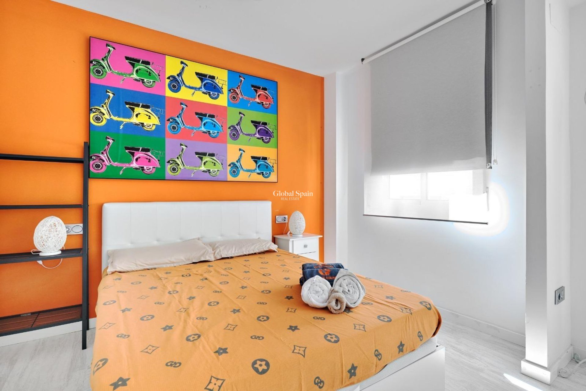 Resale - APARTMENT -
TORREVIEJA - Playa del Cura