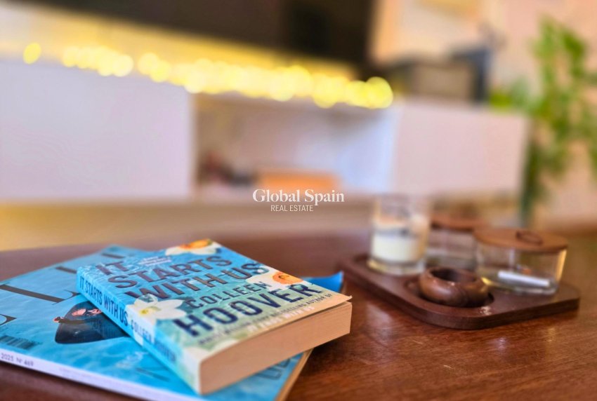 Resale - APARTMENT -
TORREVIEJA - Playa del Cura