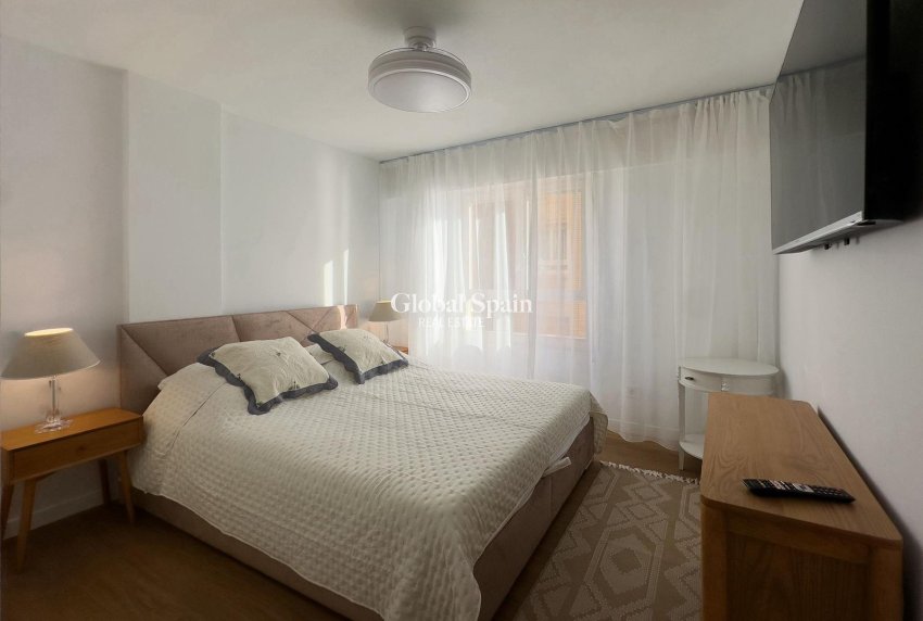 Resale - APARTMENT -
TORREVIEJA - Playa del Cura