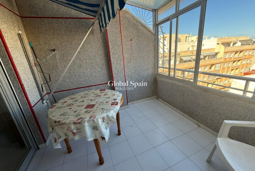Resale - APARTMENT -
TORREVIEJA - Playa del Cura