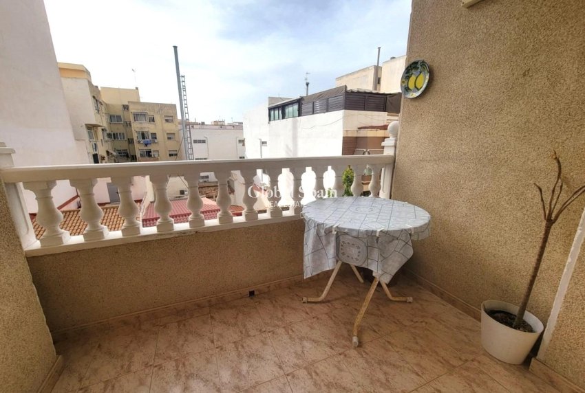 Resale - APARTMENT -
TORREVIEJA - Playa del Cura