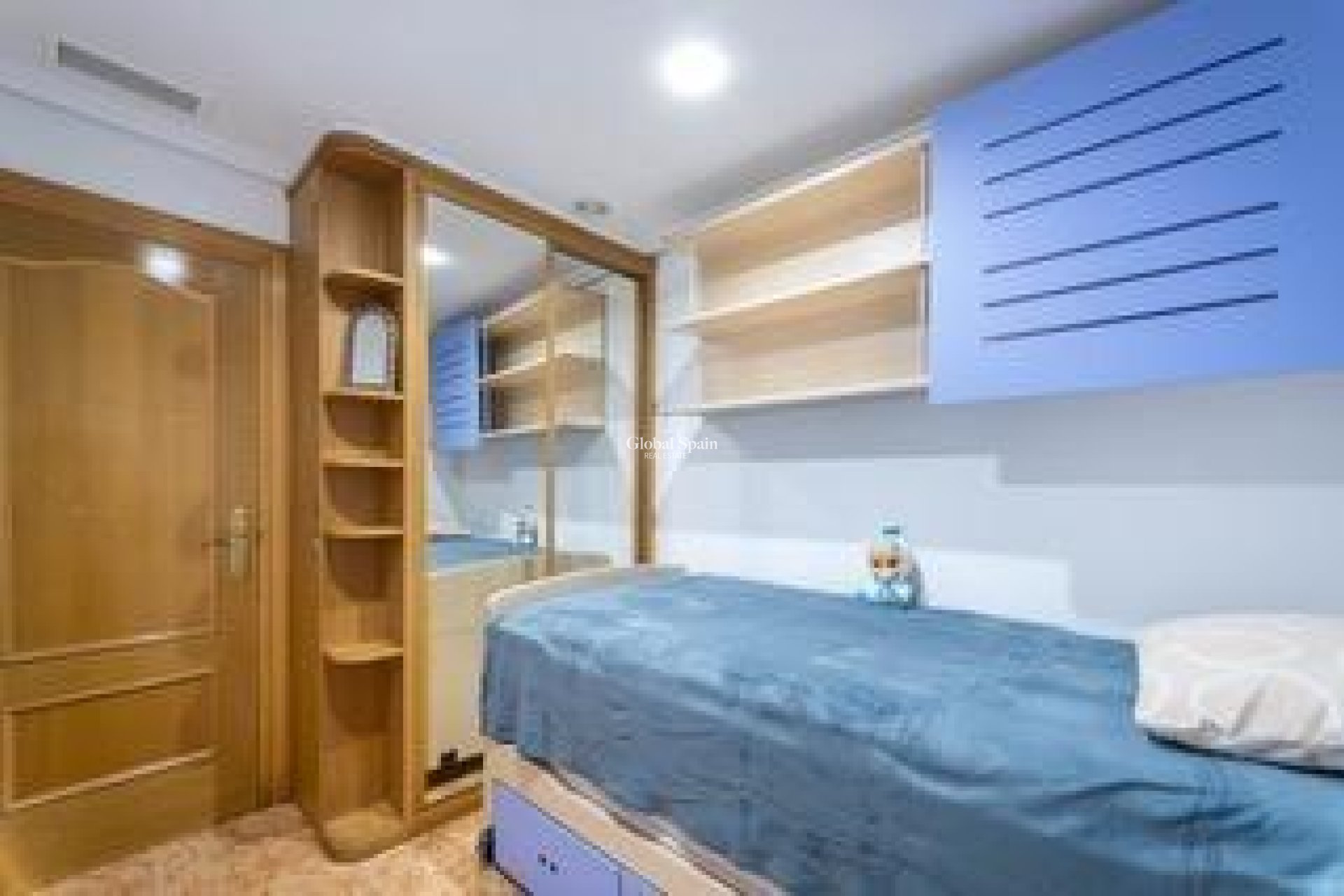 Resale - APARTMENT -
TORREVIEJA - Playa del Cura