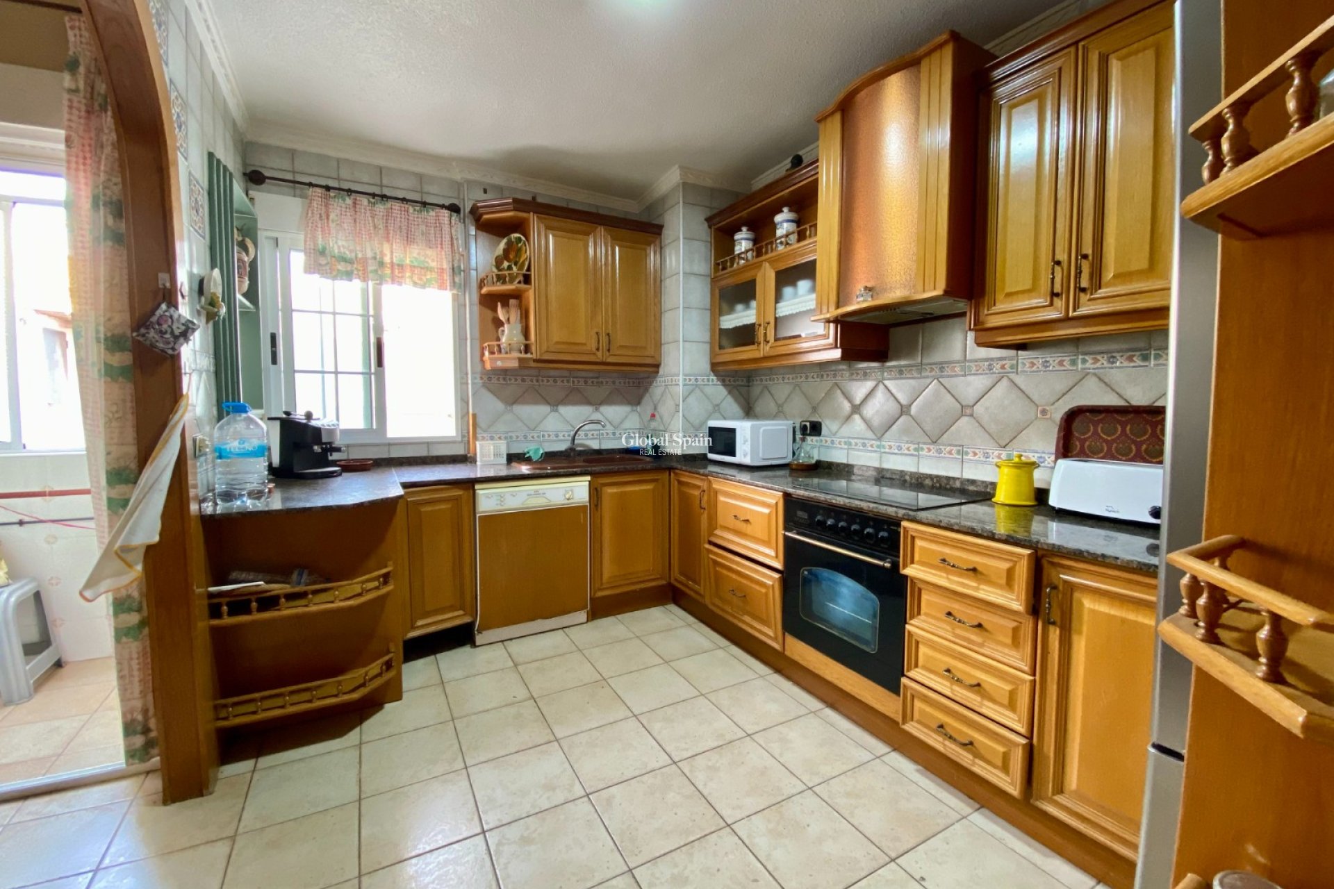 Resale - APARTMENT -
TORREVIEJA - Playa del Cura