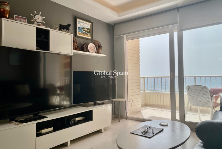Resale - APARTMENT -
TORREVIEJA - Playa del Cura